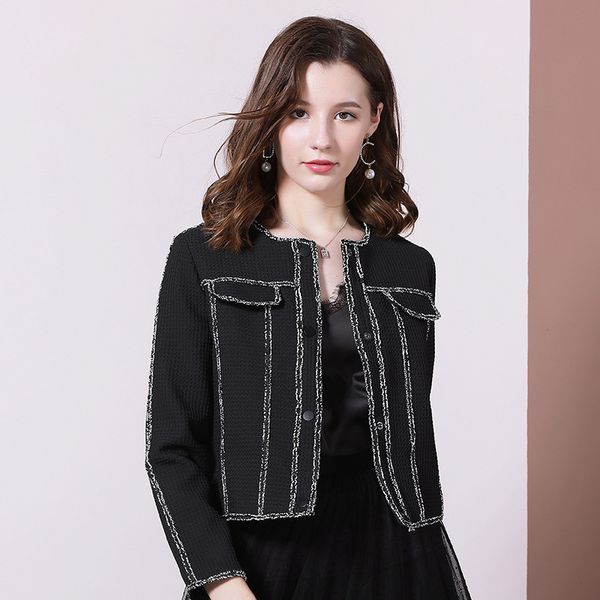 2021 autumn new heavy industry contrast elegant fashion style lady long-sleeve sewing graceful women's coat 5716, Black
2021 autumn new heavy industry contrast elegant fashion style lady long-sleeve sewing graceful women's coat 5716, Black