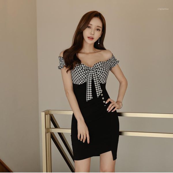 slash-neck plaid patchwork women short dress off-shoulder irregular female sheath bodycon dress 2019 summer1, Black;gray
slash-neck plaid patchwork women short dress off-shoulder irregular female sheath bodycon dress 2019 summer1, Black;gray