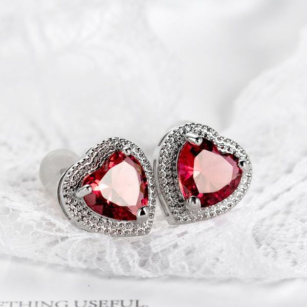 fashion women love heart earrings jewelry 2020 for girls valentine gifts red cubic zircon ear studs earrings banquet jewelry, Golden;silver
fashion women love heart earrings jewelry 2020 for girls valentine gifts red cubic zircon ear studs earrings banquet jewelry, Golden;silver
