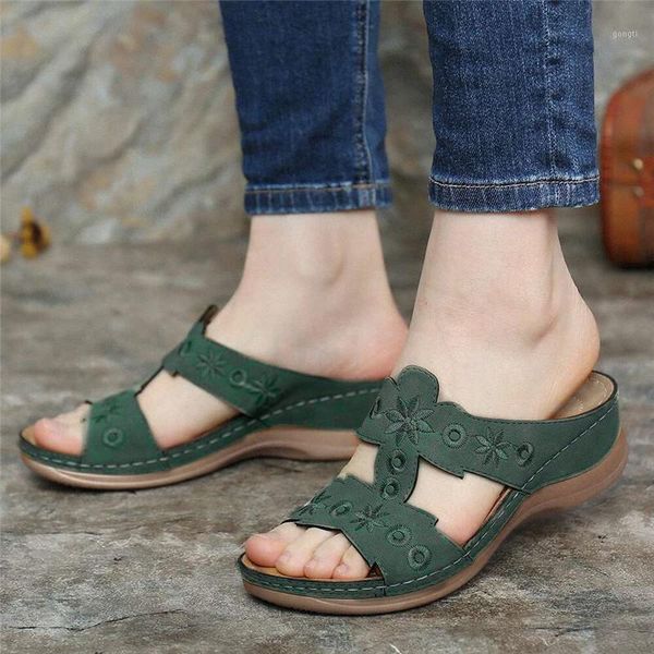 women shoes fashion genuine leather slippers non-slip fashion open-toe flower embroidered mother slippers1, Black
women shoes fashion genuine leather slippers non-slip fashion open-toe flower embroidered mother slippers1, Black