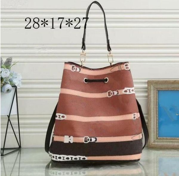 hbp pm designer luxury tote bag noir adjustable handle shoulder crossbody m empreinte escape leather handbag totes bags
hbp pm designer luxury tote bag noir adjustable handle shoulder crossbody m empreinte escape leather handbag totes bags