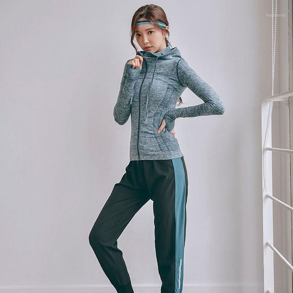 running jackets oem 2021 fashion seamless zipper hoodie sports jacket women's fast dry long sleeve fitness casual coat sweatshirt1, Black;red
running jackets oem 2021 fashion seamless zipper hoodie sports jacket women's fast dry long sleeve fitness casual coat sweatshirt1, Black;red