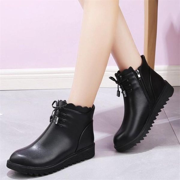 designer 2020 new plus velvet women's boots flat heel soft bottom non-slip warm women riding boots fashion casual women's shoes, Black
designer 2020 new plus velvet women's boots flat heel soft bottom non-slip warm women riding boots fashion casual women's shoes, Black