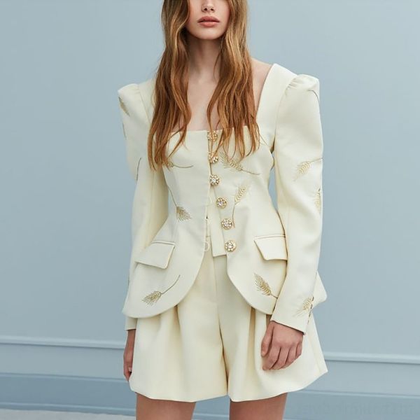 nouru shorts fragrance suit femininity drill button coat coat embroidered coatsuit small embroidery wide leg autumn two piece set tsoer, Gray
nouru shorts fragrance suit femininity drill button coat coat embroidered coatsuit small embroidery wide leg autumn two piece set tsoer, Gray
