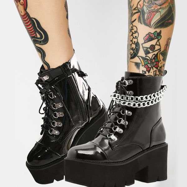 brand new cool patent leather gothic black boots women chains chunky heel platform female punk style ankle boots zipper y1221
brand new cool patent leather gothic black boots women chains chunky heel platform female punk style ankle boots zipper y1221
