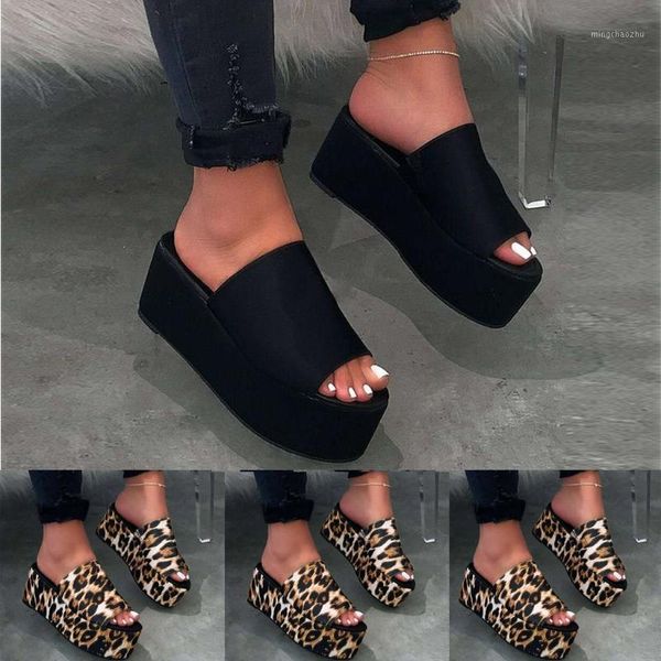 slippers summer flip flops women sandals 2021 flat ladies slides female breathable beach shoes woman flop 5.51, Black
slippers summer flip flops women sandals 2021 flat ladies slides female breathable beach shoes woman flop 5.51, Black