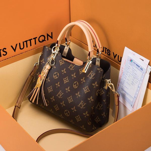genuine leather handle hand bags for women 2020 new luxury handbags women bags designer lady shoulder messenger bag sac luxe
genuine leather handle hand bags for women 2020 new luxury handbags women bags designer lady shoulder messenger bag sac luxe