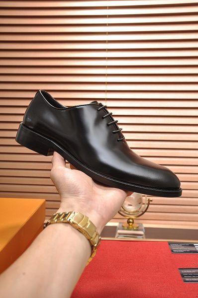 2021 men designer dress shoes handmade brogue style paty leather wedding shoes luxury men flats leather oxfords formal shoes, Black
2021 men designer dress shoes handmade brogue style paty leather wedding shoes luxury men flats leather oxfords formal shoes, Black