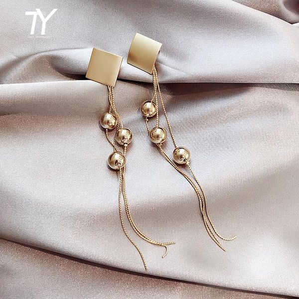 fashionable girl exaggerates long ball tassel earrings party queen earrings dating street slapping, Silver 
fashionable girl exaggerates long ball tassel earrings party queen earrings dating street slapping, Silver