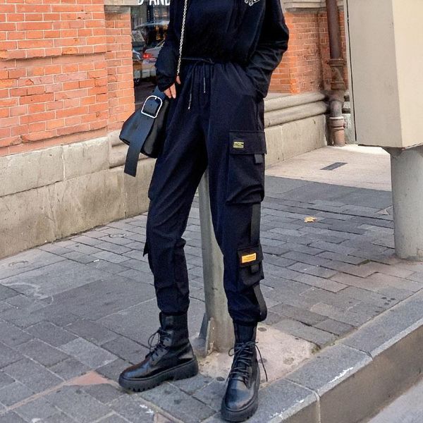 korean style punk cargo pants women 2020 fashion women trousers women jogger black mid waist hip hop pants streetwear, Black;white
korean style punk cargo pants women 2020 fashion women trousers women jogger black mid waist hip hop pants streetwear, Black;white
