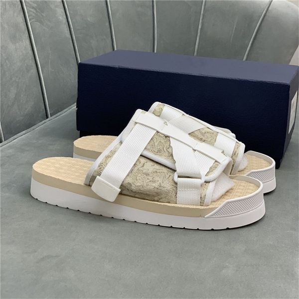 designer men slippers luxury sandals genuine leather buckle oblique summer outdoor flip flops platform black white red brand casual slippers
designer men slippers luxury sandals genuine leather buckle oblique summer outdoor flip flops platform black white red brand casual slippers
