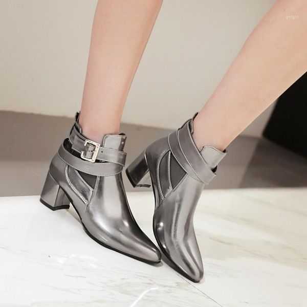 big size euro-american wind-pointed thick-heeled strap buckle mid-cylinder boots1, Black