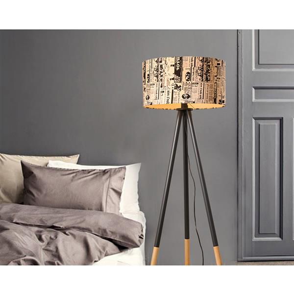 Creative Warm Personality Round Wood Vertical Tripod Floor Lamp With Light Source Us Plug Modern Design Floor Lamps