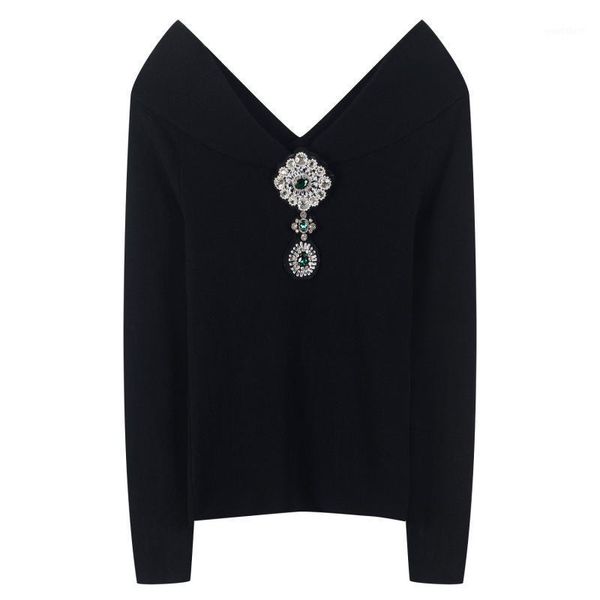2020 winter new women pendant one-neck design chic black knit sweater jumper flash drilling beaded luxury pullover clothes1, White;black 
2020 winter new women pendant one-neck design chic black knit sweater jumper flash drilling beaded luxury pullover clothes1, White;black