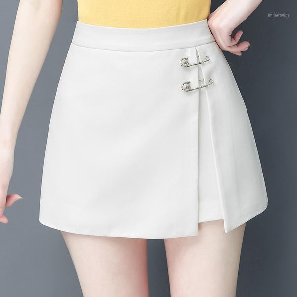 fashion 2020 summer irregular slit shorts women streetwear women's skirt shorts with pin high waist slim girls femme1, White;black
fashion 2020 summer irregular slit shorts women streetwear women's skirt shorts with pin high waist slim girls femme1, White;black