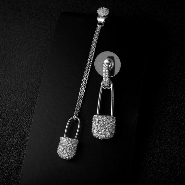 stud sale european long section creative pin earrings crystal from swarovskis 925 sterling silver needle asymmetric zircon, Golden;silver
stud sale european long section creative pin earrings crystal from swarovskis 925 sterling silver needle asymmetric zircon, Golden;silver