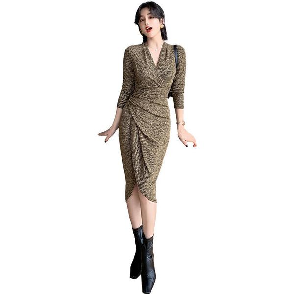 casual dresses 2021 designed tight dress autumn women's clothing v-neck pleated slim slimming irregular arm-wrapped temperament, Black;gray
casual dresses 2021 designed tight dress autumn women's clothing v-neck pleated slim slimming irregular arm-wrapped temperament, Black;gray