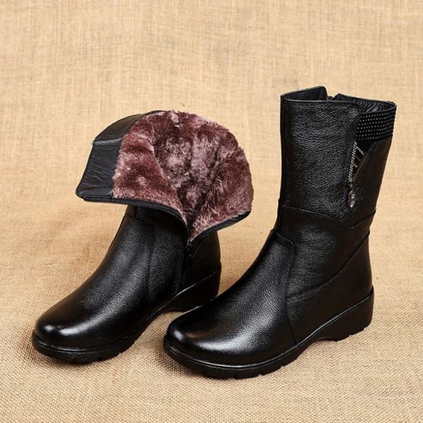 boots 2021 winter leather women's middle-aged cotton shoes plus velvet warm anti-skid zipper women's1, Black
boots 2021 winter leather women's middle-aged cotton shoes plus velvet warm anti-skid zipper women's1, Black