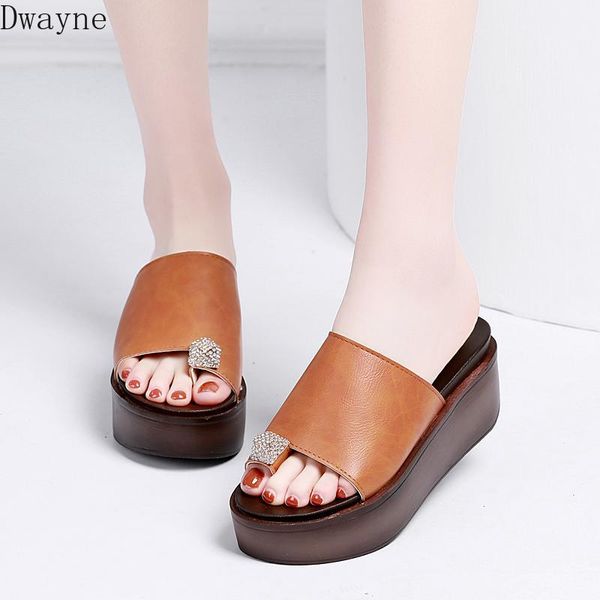 slippers 2021 women's sensed toe sponge cake with thick bottom and wedges1, Black
slippers 2021 women's sensed toe sponge cake with thick bottom and wedges1, Black