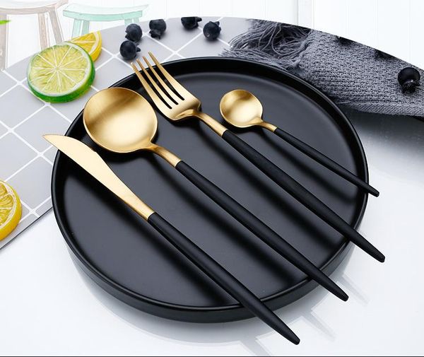 flatware sets factory 4pcs black gold luxury titanium tableware set 18/10 stainless steel kitchen dinner eco friendly products
flatware sets factory 4pcs black gold luxury titanium tableware set 18/10 stainless steel kitchen dinner eco friendly products