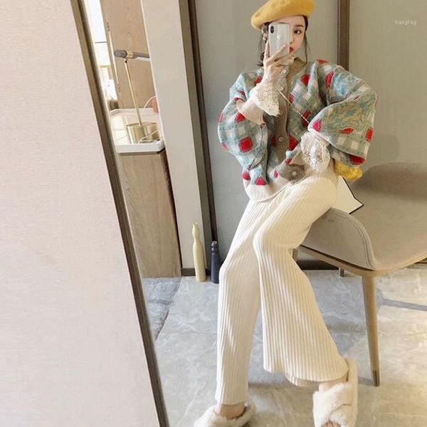 big size autumn and winter new baggy color thickened sweater bottom lace 100 lap show thin trousers three sets1, White;black
big size autumn and winter new baggy color thickened sweater bottom lace 100 lap show thin trousers three sets1, White;black
