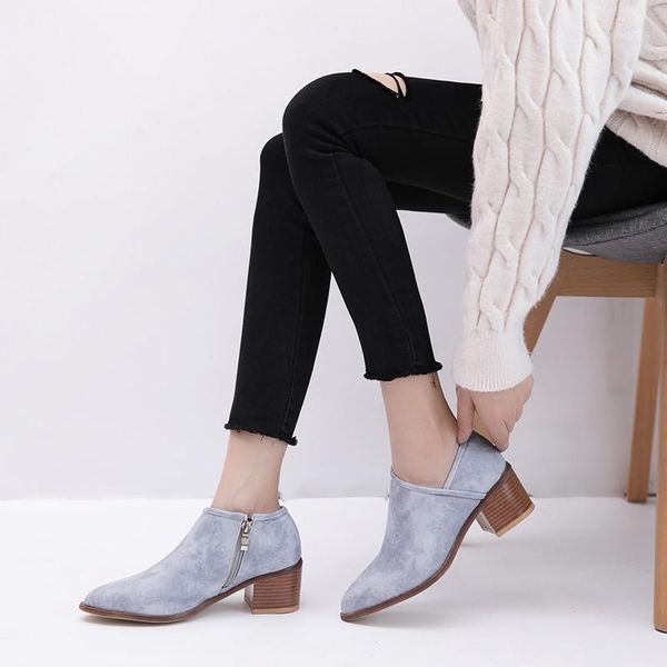 boots ymechic 2021 autumn block chunky heels womens ankle blue brown side zipper pointed toe women shoes plus size booties 34-431, Black
boots ymechic 2021 autumn block chunky heels womens ankle blue brown side zipper pointed toe women shoes plus size booties 34-431, Black