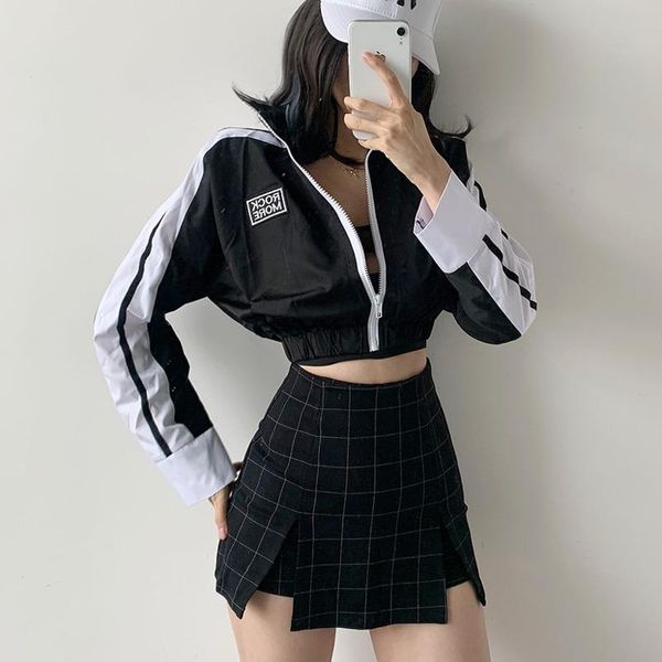 women's jackets europe loose casual fashion sports letter embroidery color matching zipper open navel coat jacket wdvj, Black;brown
women's jackets europe loose casual fashion sports letter embroidery color matching zipper open navel coat jacket wdvj, Black;brown
