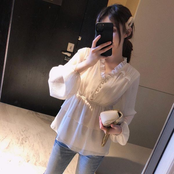 women's t-shirt winter dust chiffon render long-sleeved shirt falbala accept waist clothes design feeling her red, White
women's t-shirt winter dust chiffon render long-sleeved shirt falbala accept waist clothes design feeling her red, White