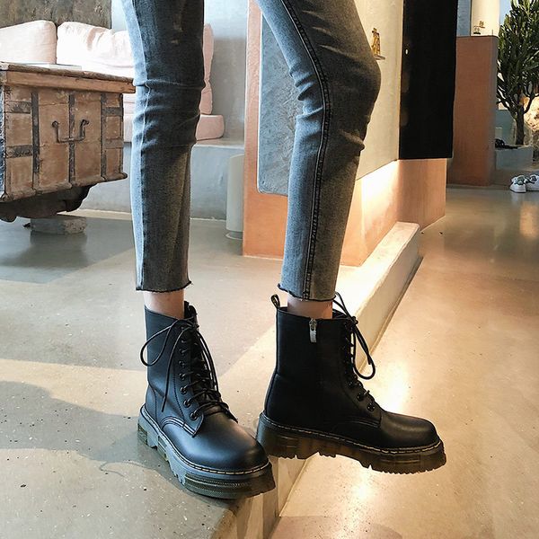 european station leather martin boots women's fall 2020 new zipper single lining breathable thick bottom short boots, Black
european station leather martin boots women's fall 2020 new zipper single lining breathable thick bottom short boots, Black