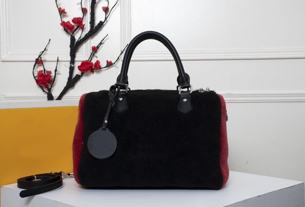 winter wool bag women shoulder bag totes fashion speedy 30 letter crossbody pillow bags for ladies size 30 with box
winter wool bag women shoulder bag totes fashion speedy 30 letter crossbody pillow bags for ladies size 30 with box
