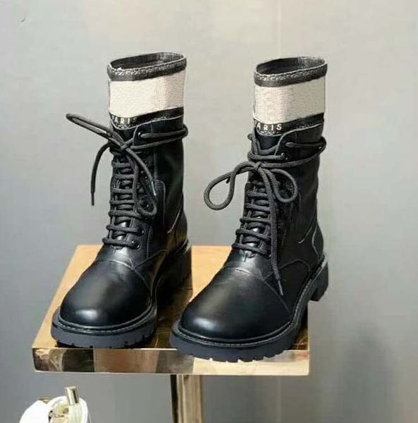 2021 women leather shoes lace up buckle ankle boots factory direct female rough heel round head size:35-41 18, Black
2021 women leather shoes lace up buckle ankle boots factory direct female rough heel round head size:35-41 18, Black