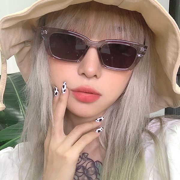 женщина же gm lface дженни ins горячая девушка очки чистый красный лето муссонный кошачий глаз солнцезащитные очки m, White;black
женщина же gm lface дженни ins горячая девушка очки чистый красный лето муссонный кошачий глаз солнцезащитные очки m, White;black