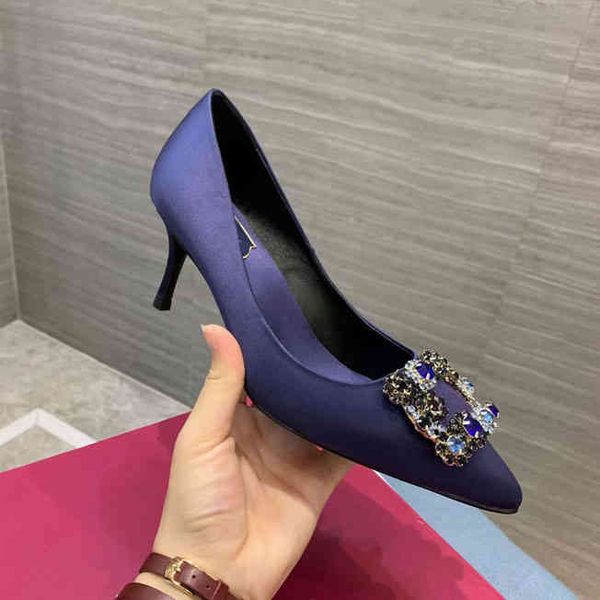 high fashion quality women's formal shoes silk upper rubber sle flat sole se hel 6.5 inch hig heel pointed sandals with dust bag, Black
high fashion quality women's formal shoes silk upper rubber sle flat sole se hel 6.5 inch hig heel pointed sandals with dust bag, Black