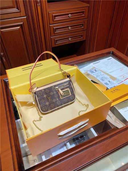 shoulder arrivals wbexa leather messenger bag handbag small square bag portable zipper luxurys letter ladies designers shoulder new pwjno
shoulder arrivals wbexa leather messenger bag handbag small square bag portable zipper luxurys letter ladies designers shoulder new pwjno