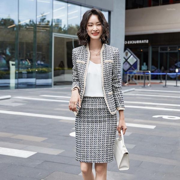 izicfly winter autumn new gray plaid new fashion 2 piece set women skirt suit office uniform professional business work wear1, White
izicfly winter autumn new gray plaid new fashion 2 piece set women skirt suit office uniform professional business work wear1, White