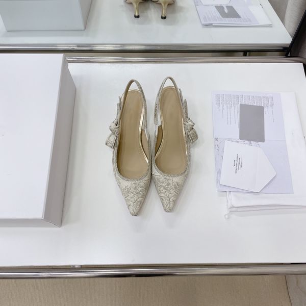 2022 latest women dress shoes open-heeled sandals mid heels womens designer sandals slingback pumps jacquard embroidery with motif flattie, Black
2022 latest women dress shoes open-heeled sandals mid heels womens designer sandals slingback pumps jacquard embroidery with motif flattie, Black