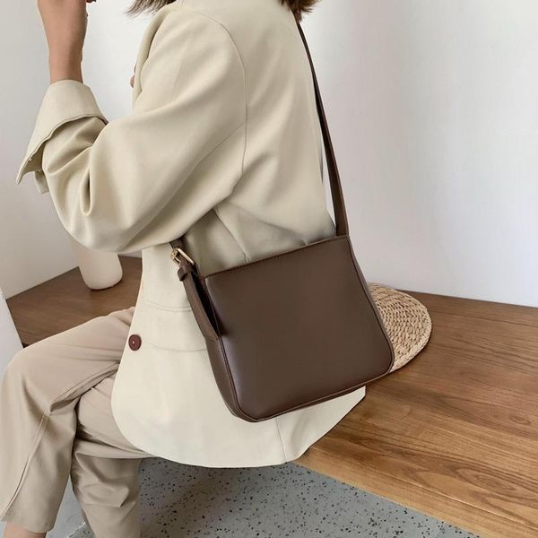 корейский моды chic модные сумки на ремне для женщин new simple пригородные коммуникатор crossbody щитка сумка женская ins горячая сумка
корейский моды chic модные сумки на ремне для женщин new simple пригородные коммуникатор crossbody щитка сумка женская ins горячая сумка