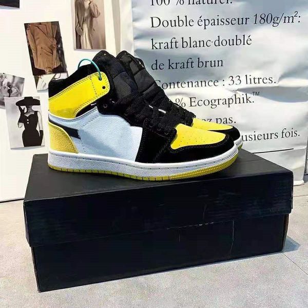 designer jumpman 1 high og men women shoes lace-up casual sneakers comfortable non-slip outdoor skateboarding sports shoe 36-44, Black
designer jumpman 1 high og men women shoes lace-up casual sneakers comfortable non-slip outdoor skateboarding sports shoe 36-44, Black