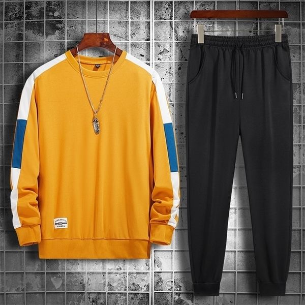 new men set solid patchwork autumn men's sportswear tracksuits hoodies+pants 2pcs sets hip hop streetwear loose sweatsuit 201130, Gray
new men set solid patchwork autumn men's sportswear tracksuits hoodies+pants 2pcs sets hip hop streetwear loose sweatsuit 201130, Gray