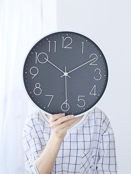 12inch wall clock creative living room wall decorative fashion simple home personality clocks fashion decor1
12inch wall clock creative living room wall decorative fashion simple home personality clocks fashion decor1
