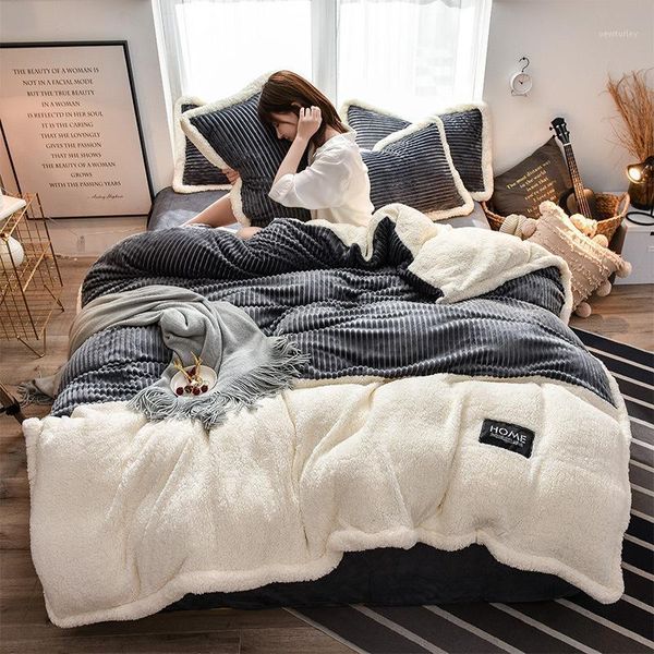 bedding sets velvet fleece warm 4pcs stripe duvet cover flat sheet pillowcase winter bed linen flannel king1
bedding sets velvet fleece warm 4pcs stripe duvet cover flat sheet pillowcase winter bed linen flannel king1