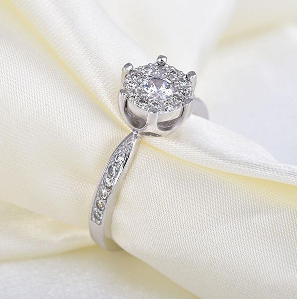 christmas present925 sterling silver round cut white z cz diamond gemstones eternity women wedding engagement band ring for lovers' gif, Slivery;golden
christmas present925 sterling silver round cut white z cz diamond gemstones eternity women wedding engagement band ring for lovers' gif, Slivery;golden