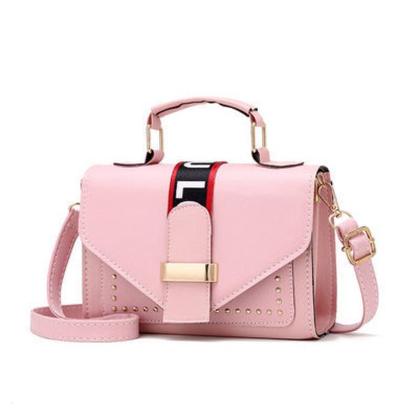 hbp non-brand new fashion women's bag personalized portable one shoulder messenger bag versatile ins super fire net red small black bag
hbp non-brand new fashion women's bag personalized portable one shoulder messenger bag versatile ins super fire net red small black bag