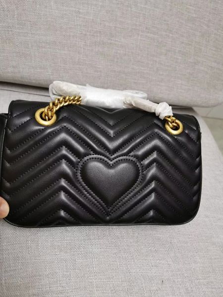 fashion luxurys designers wave pattern satchel shoulder bag handbags crossbody purse lady leather classic style tote bag with gift bag lol
fashion luxurys designers wave pattern satchel shoulder bag handbags crossbody purse lady leather classic style tote bag with gift bag lol