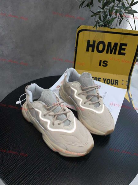 fashion all-match ladies sports casual shoes cowhide fluorescent design specially designed for young girls comfortable non-slip outsole, Black;red
fashion all-match ladies sports casual shoes cowhide fluorescent design specially designed for young girls comfortable non-slip outsole, Black;red