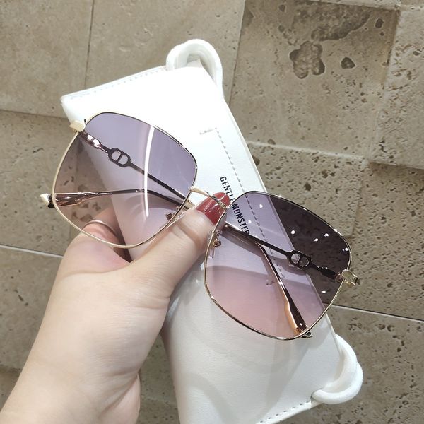 big men's widened round face glasses new fashion women's korean version street stea driving sunglasses, White;black
big men's widened round face glasses new fashion women's korean version street stea driving sunglasses, White;black