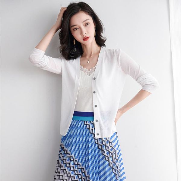 woman 2021 sun-proof cardigan knitted new female jacket short button spring summer xiws, White;black
woman 2021 sun-proof cardigan knitted new female jacket short button spring summer xiws, White;black