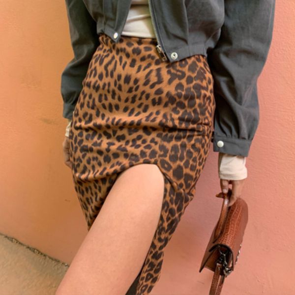 2021 new leopard print front slit skirt for women fashion slim high waist skirts ladies casual knee-length chic streetwear piur, Black
2021 new leopard print front slit skirt for women fashion slim high waist skirts ladies casual knee-length chic streetwear piur, Black
