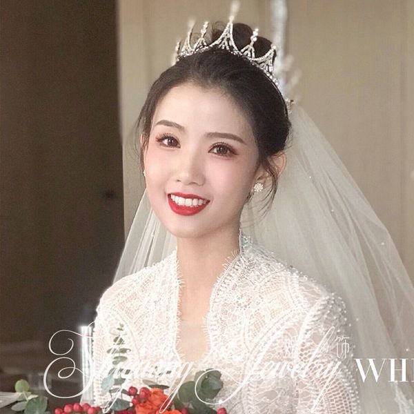 wanghong wedding female 18-year-old mori goddess headdress bride super immortal baroque crown, Silver
wanghong wedding female 18-year-old mori goddess headdress bride super immortal baroque crown, Silver