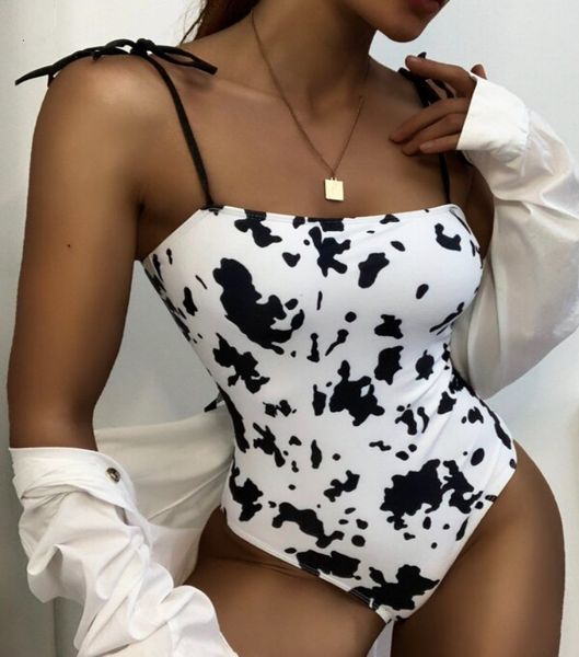 2021 swimsuit new cow pattern sling one piece bikini kim kardashian high cut ladies, White;black
2021 swimsuit new cow pattern sling one piece bikini kim kardashian high cut ladies, White;black